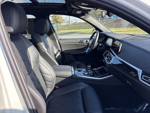 Used 2023 BMW X5 sDrive40i image 25