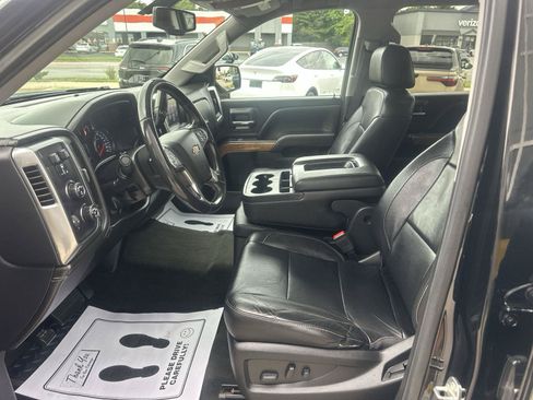 Used 2017 Chevrolet Silverado 1500 LTZ w/ Sport Package AWD/4WD image 19