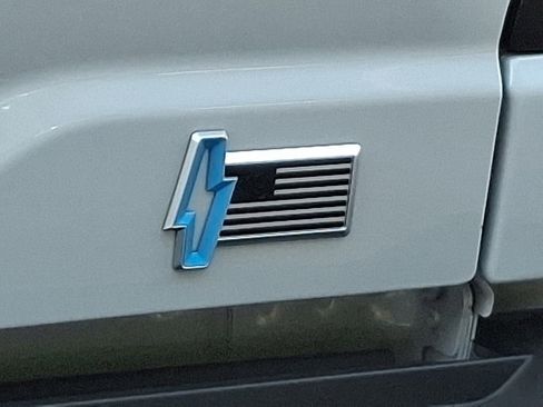 New 2025 Ford F150 Lightning Lariat AWD/4WD image 10