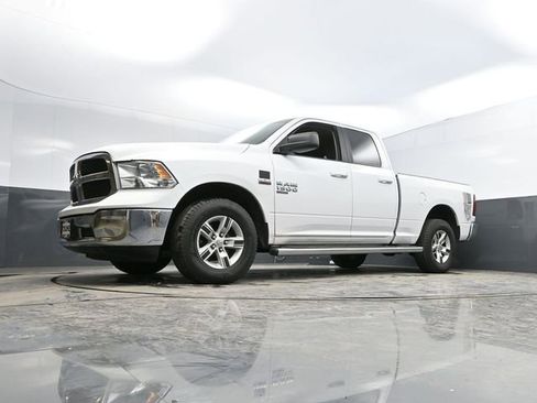Used 2019 RAM 1500 Classic SLT image 45