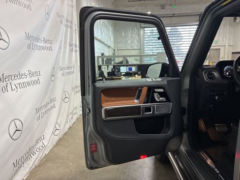 Used 2022 Mercedes-Benz G 63 AMG 4MATIC image 13