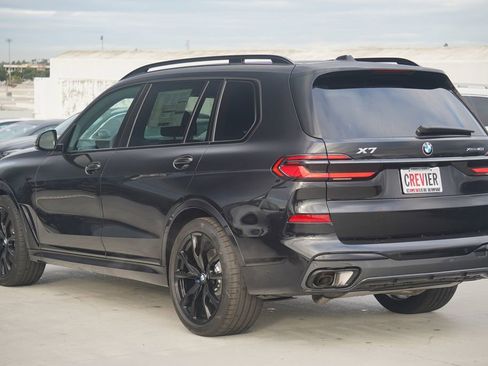 New 2026 BMW X7 xDrive40i w/ M Sport Package image 7