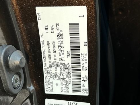 Used 2023 Toyota Tundra 1794 Edition image 33