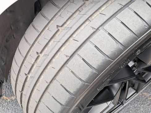 Certified 2019 Mercedes-Benz C 300 4MATIC Sedan image 12