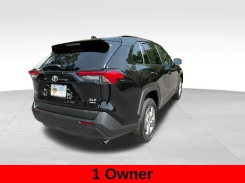 Used 2024 Toyota RAV4 XLE AWD/4WD image 8