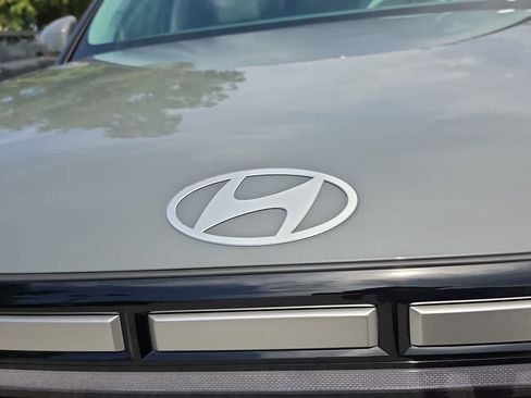 New 2027 Hyundai Santa Fe SEL FWD image 12