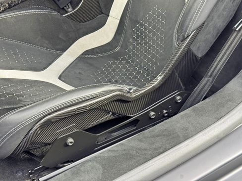 Used 2018 Lamborghini Huracan Performante image 90