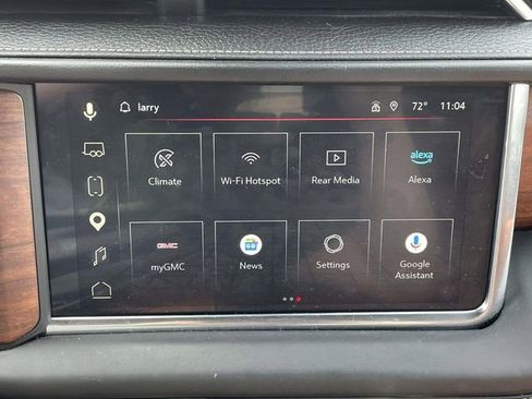 Used 2023 GMC Yukon XL Denali Ultimate AWD/4WD image 28