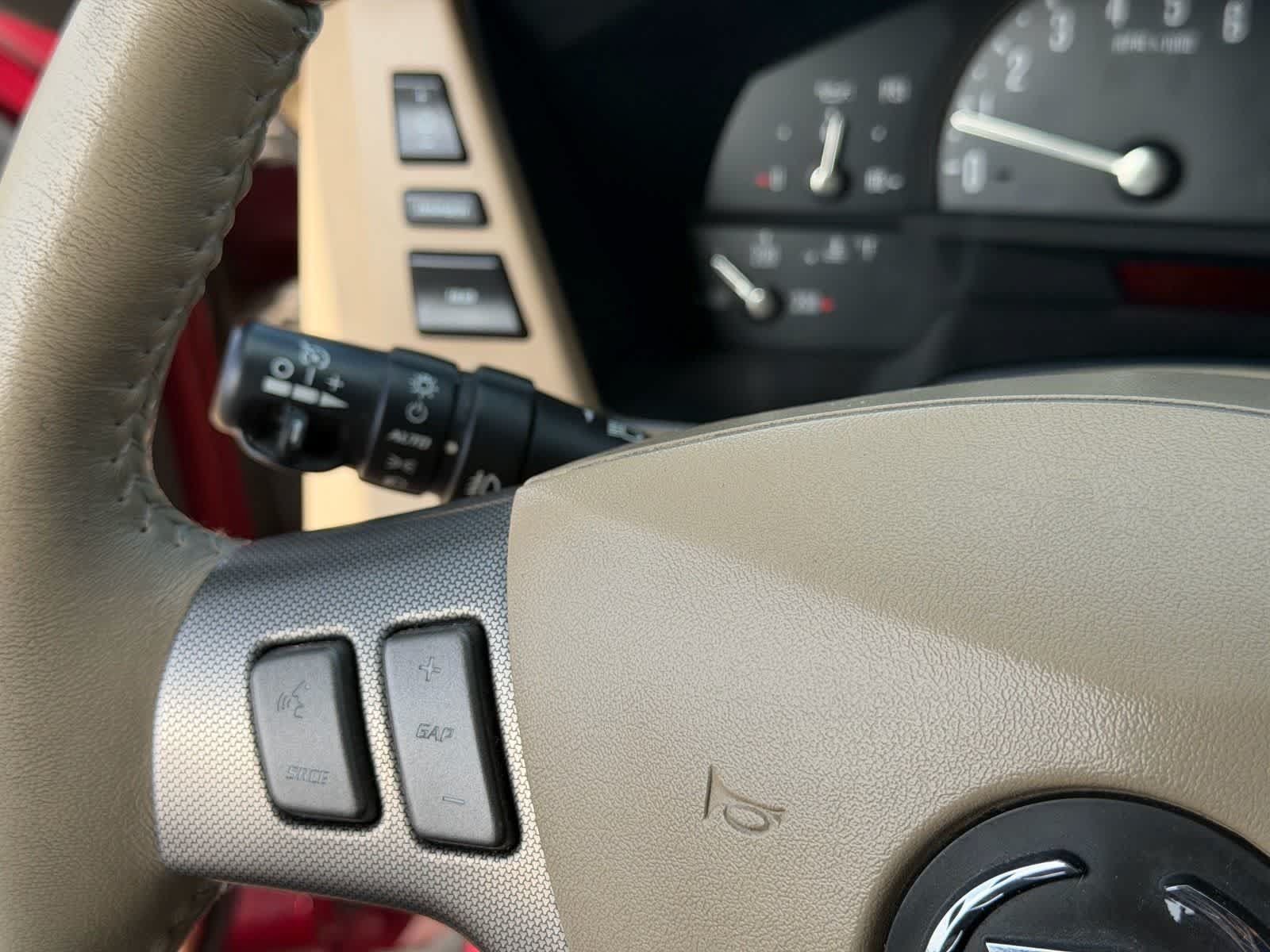 Used 2007 Cadillac XLR RWD image 14