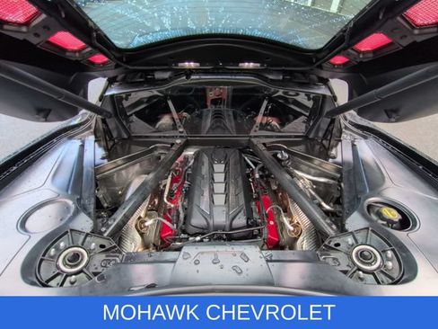 Used 2024 Chevrolet Corvette Stingray Preferred Cpe w/ Z51 Performance Package RWD image 27