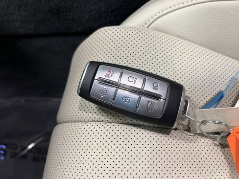 Used 2024 Genesis G80 2.5T image 26