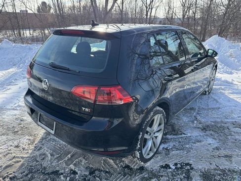 Used 2015 Volkswagen Golf 4-Door image 4