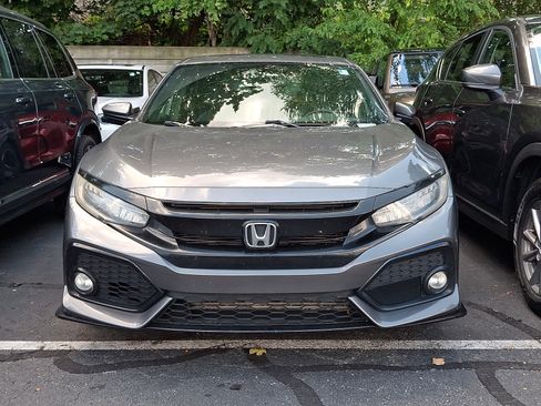 Used 2017 Honda Civic Sport Touring image 2