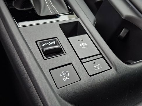 New 2026 Nissan Sentra SV w/ SV Convenience Package FWD image 15