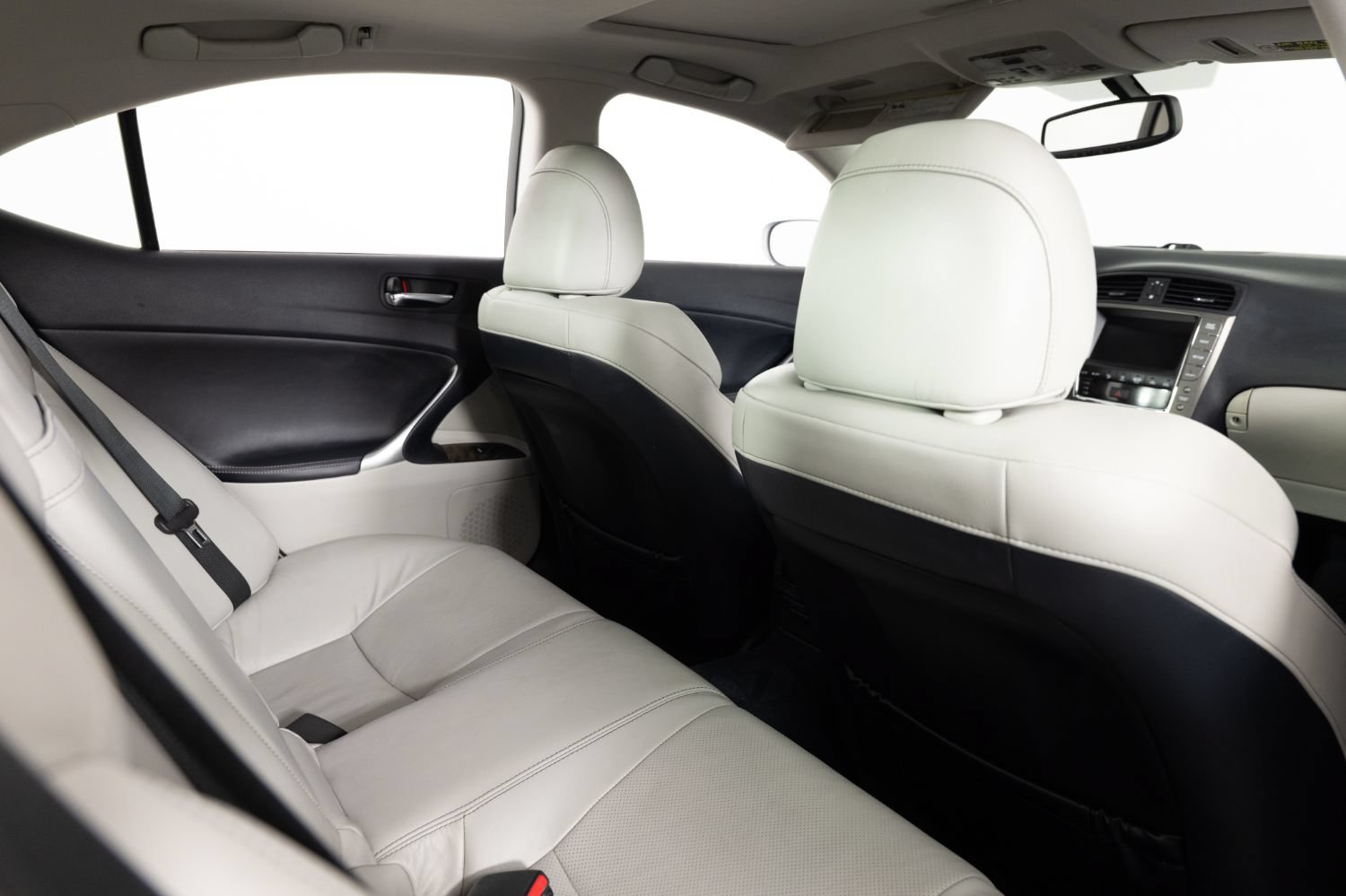 Used 2010 Lexus IS 250 w/ Premium Pkg Value Edition RWD image 21