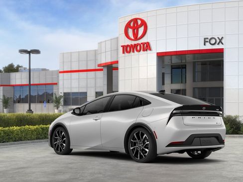 New 2026 Toyota Prius Plug-In Hybrid FWD image 29