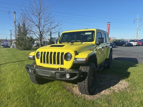 Used 2023 Jeep Wrangler Unlimited Rubicon 392 w/ Dual Top Group AWD/4WD image 3