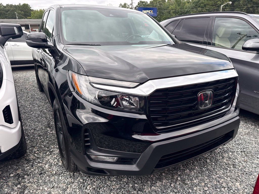 Used 2023 Honda Ridgeline RTL-E image 2