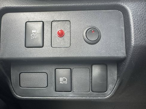 Used 2023 Toyota Tacoma SR RWD image 11