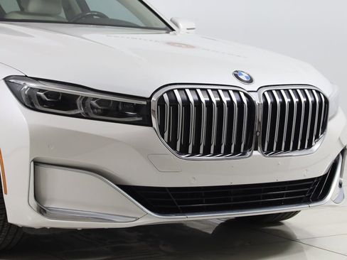 Used 2020 BMW 740i xDrive w/ Cold Weather Package image 48