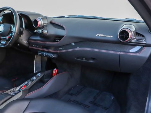 Certified 2021 Ferrari F8 Tributo image 37