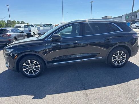 Used 2020 Lincoln Nautilus FWD w/ Equipment Group 101A image 4