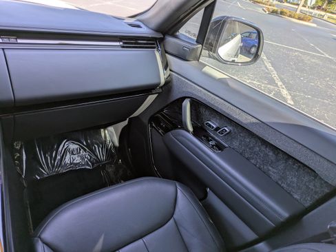 Used 2023 Land Rover Range Rover Sport SE Dynamic image 16