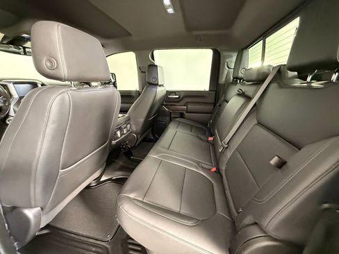 Used 2021 GMC Sierra 3500 SLT w/ SLT Premium Package AWD/4WD image 19