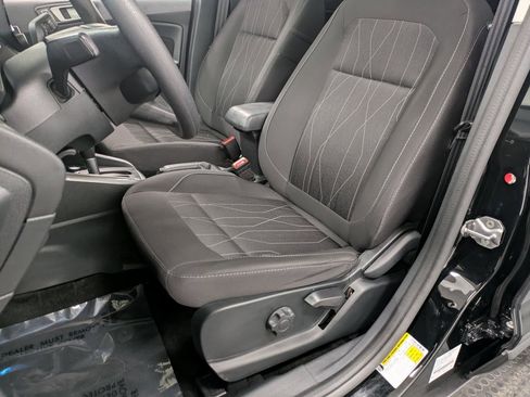 Used 2021 Ford EcoSport SE w/ SE Convenience Package image 10