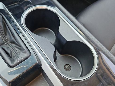 Used 2024 Nissan Altima 2.5 SV image 18