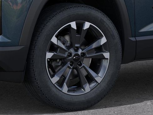 New 2026 Chevrolet Equinox RS w/ Convenience Package III FWD image 9