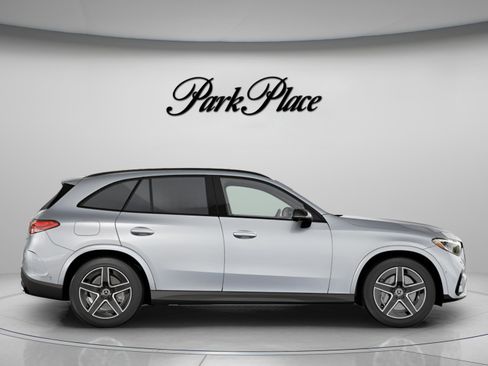 Certified 2025 Mercedes-Benz GLC 300 4MATIC w/ AMG Line image 25