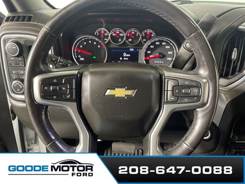 Used 2022 Chevrolet Silverado 2500 LT w/ Convenience Package AWD/4WD image 15