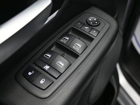 Used 2022 RAM 1500 Big Horn image 13