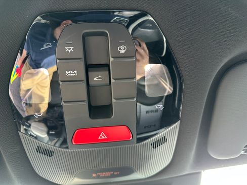 Used 2025 Kia K4 GT-Line w/ GT-Line Premium Package FWD image 25