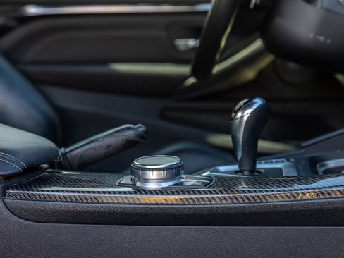 Used 2019 BMW M4 Coupe w/ Competition Package image 28