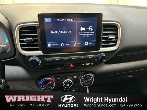 New 2026 Hyundai Venue SE FWD image 15