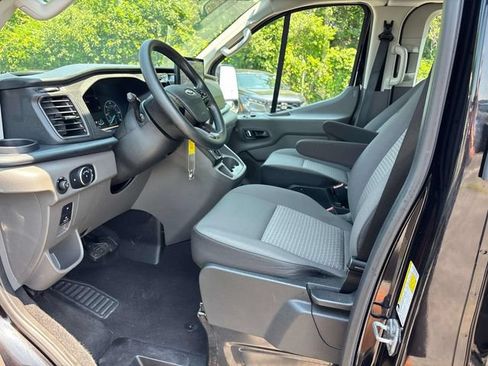 Used 2025 Ford Transit 350 XLT RWD image 9