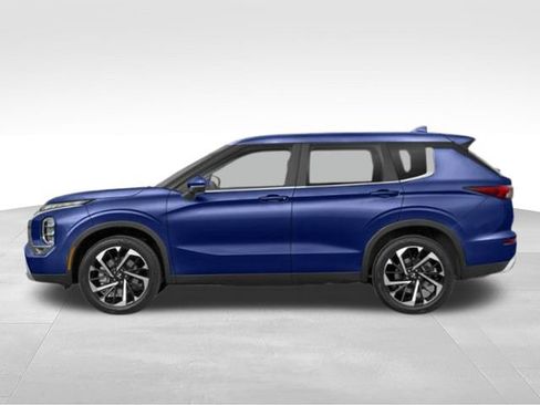 Used 2023 Mitsubishi Outlander SE FWD image 36