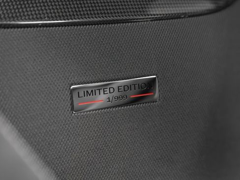 Certified 2022 Ferrari 812 Competizione image 28