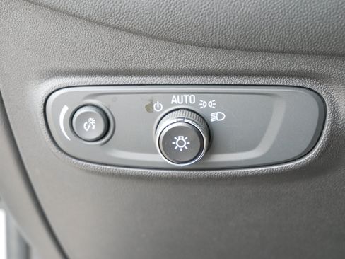 Certified 2022 Chevrolet Equinox LT AWD/4WD image 15