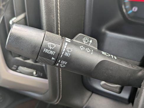 Used 2018 GMC Sierra 2500 SLT w/ Duramax Plus Package image 24