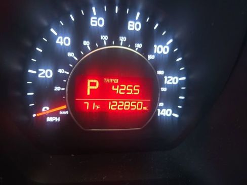 Used 2014 Kia Soul + image 9