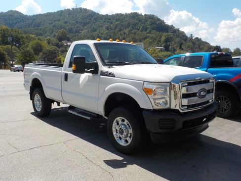 Used 2015 Ford F350 XL image 6