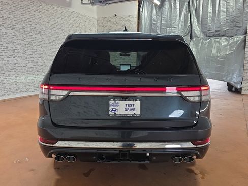 Used 2021 Lincoln Aviator Black Label w/ Dynamic Handling Package image 8