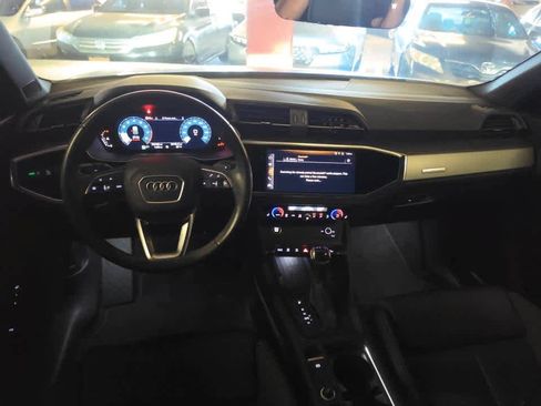 Used 2024 Audi Q3 2.0T Premium AWD/4WD image 8