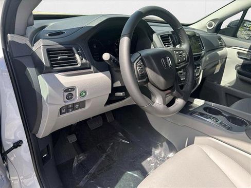 New 2025 Honda Ridgeline RTL image 3