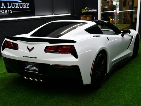 Used 2016 Chevrolet Corvette Stingray Coupe w/ 2LT Preferred Equipment Group image 7