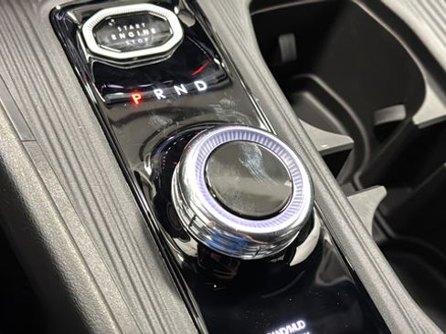 New 2026 Jeep Cherokee Limited AWD/4WD image 18