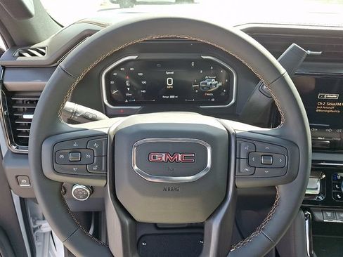 New 2026 GMC Sierra 2500 AT4 w/ AT4 Premium Plus Package AWD/4WD image 15